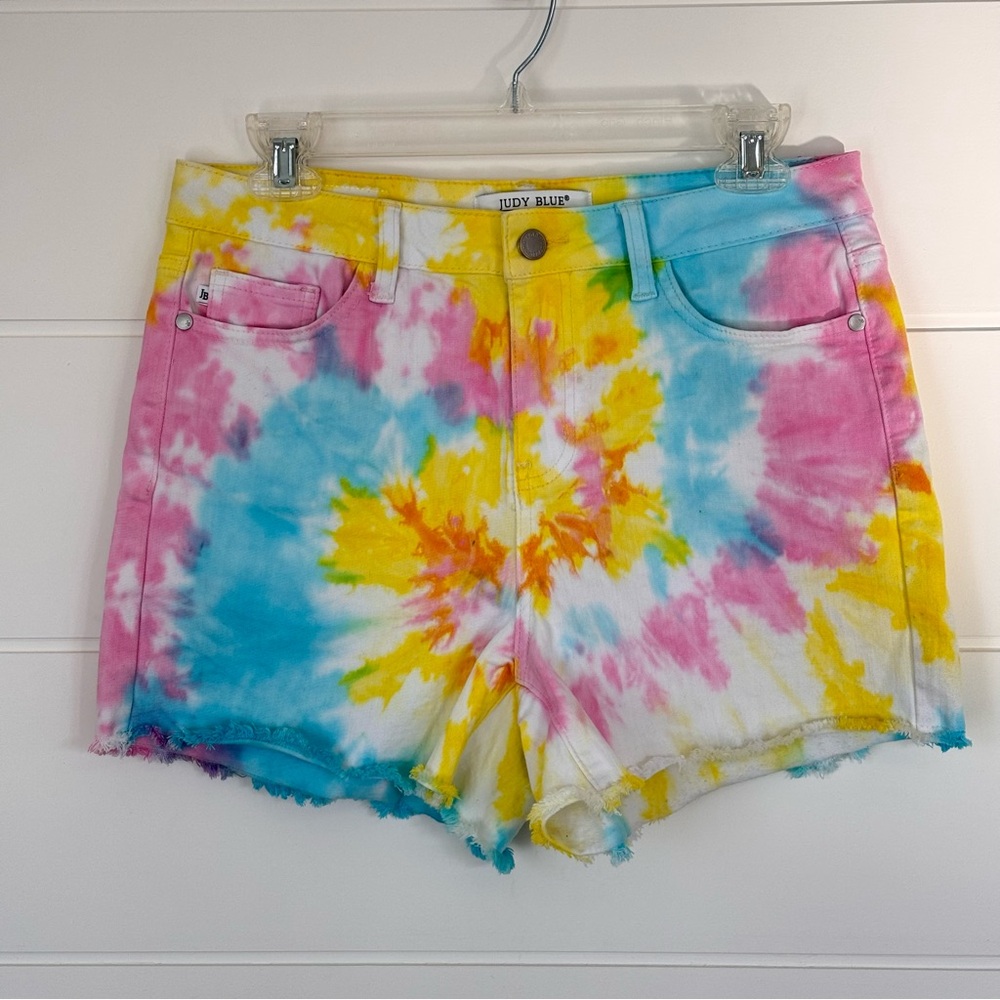 Judy Blue los angeles Women's "Far out" Colorful Tie-Dye Denim Shorts Medium